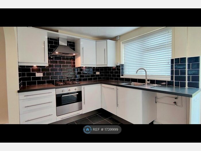 2 Bedroom Terraced House To Rent In Warwick Road, Wigston, LE18