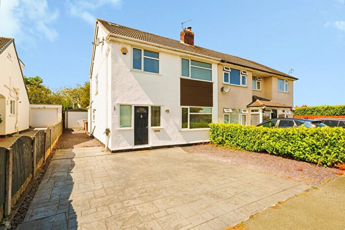3 Bedroom Semi Detached House For Sale In Nelson Drive, Wirral, CH61