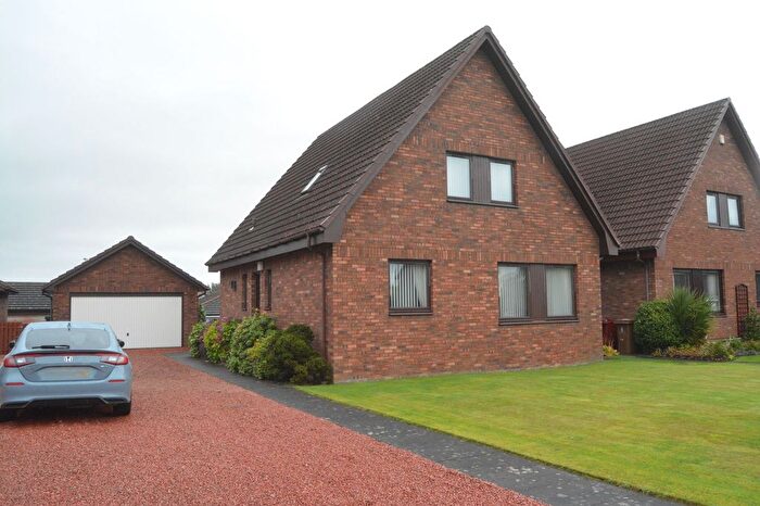 4 Bedroom Detached House For Sale In Carronbank Avenue, Carron, FK2