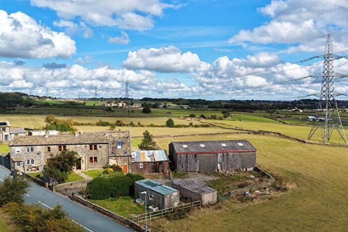 5 Bedroom Character Property For Sale In Pepper Hill, Shelf, HX3