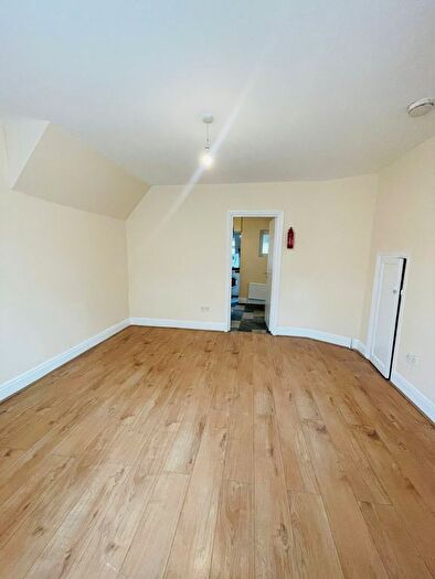3 Bedroom Terraced House To Rent In Walton Road, London, E12