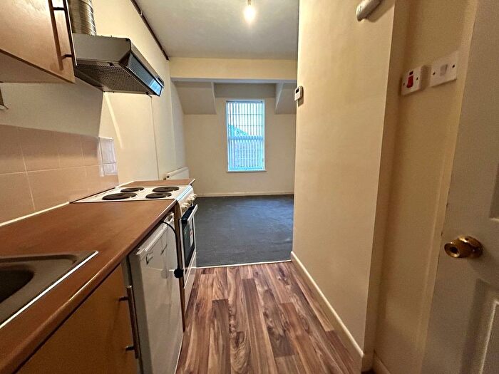 Studio To Rent In Duchess Parade, West Bromwich, B70