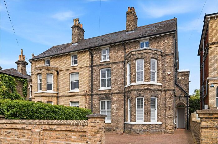 6 Bedroom Semi Detached House For Sale In Anglesea Road, Ipswich, IP1
