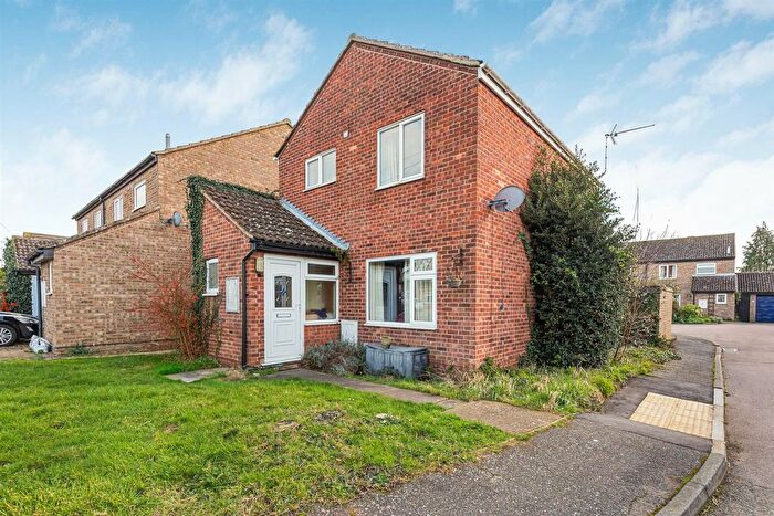 3 Bedroom Detached House For Sale In Tower Close, Cottenham, Cambridge, CB24