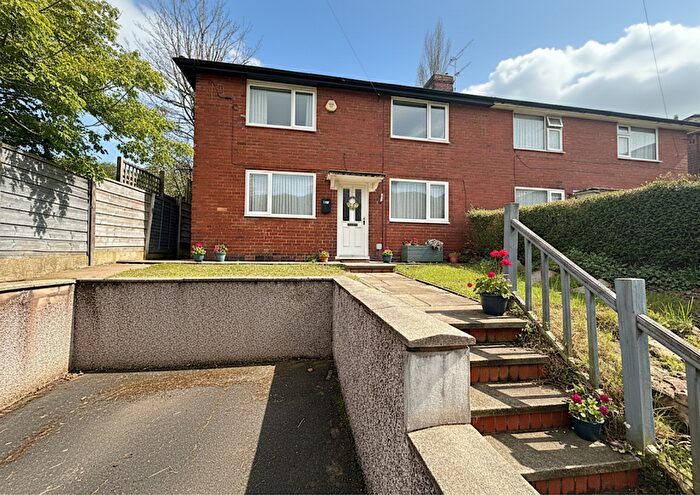 3 Bedroom Semi Detached House For Sale In Albion Street, Radcliffe, M26