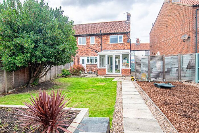 3 Bedroom End Of Terrace House For Sale In Coppergate, Riccall, York, YO19