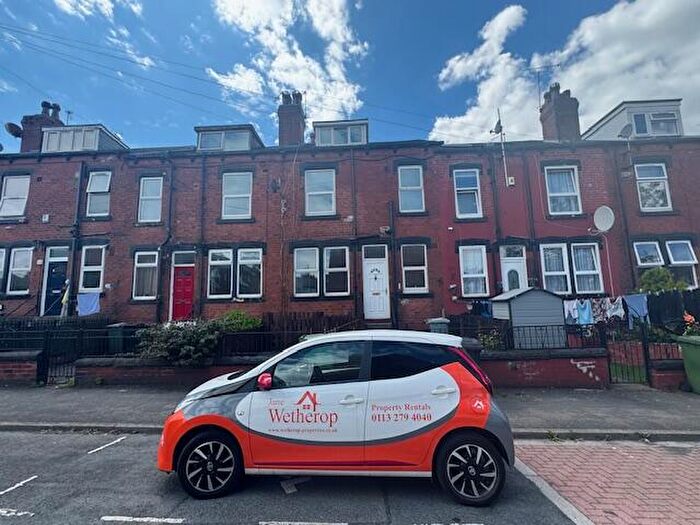 2 Bedroom Terraced House To Rent In Tilbury Road, Leeds, West Yorkshire, LS11