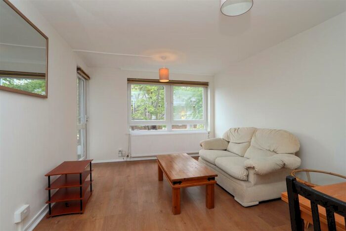 1 Bedroom Flat To Rent In Ringmer Gardens, Hornsey, N19
