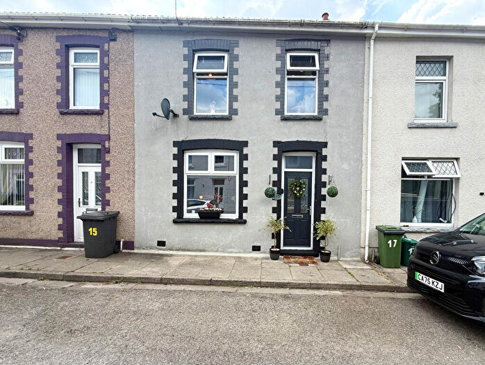3 Bedroom Terraced House For Sale In Abergwawr Place, Aberaman, Aberdare, Rhondda Cynon Taf, CF44
