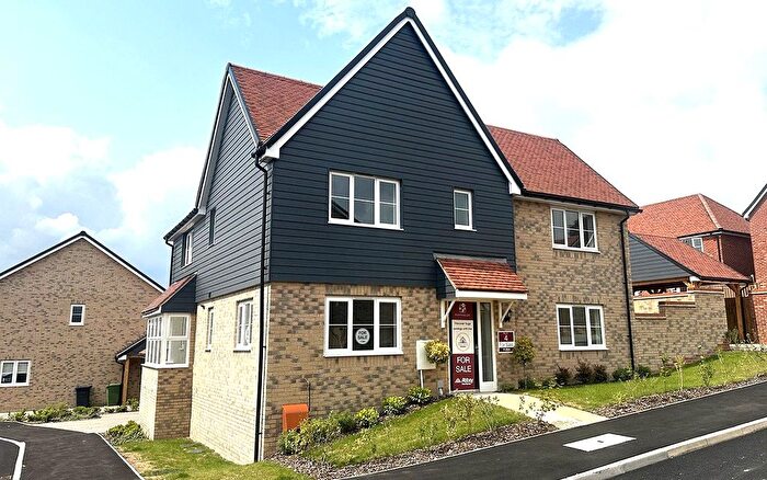 4 Bedroom Detached House For Sale In Bartlow Road, Linton, Cambridge, CB21