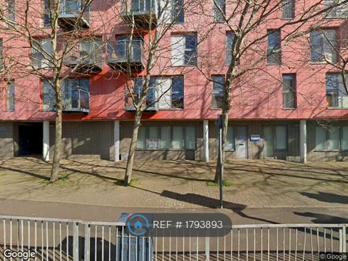 2 Bedroom Flat To Rent In Goldsmith Avenue, Southsea, PO4