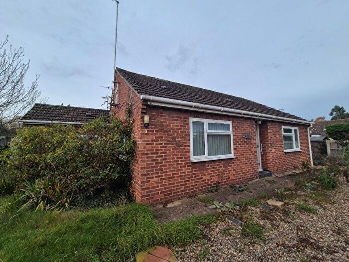 2 Bedroom Bungalow For Sale In Arnfield Lane, Norwich, Norfolk, NR5