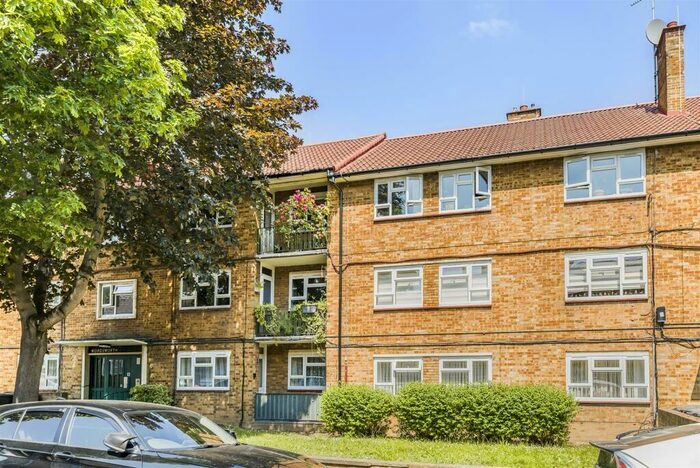 2 Bedroom Apartment To Rent In Wordsworth House, Sydney Road, Hornsey, N8