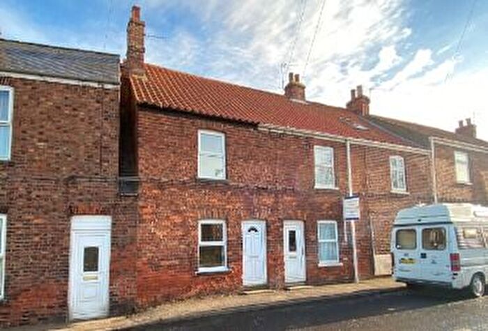 2 Bedroom Terraced House To Rent In Hornsea Road, Hull, HU11
