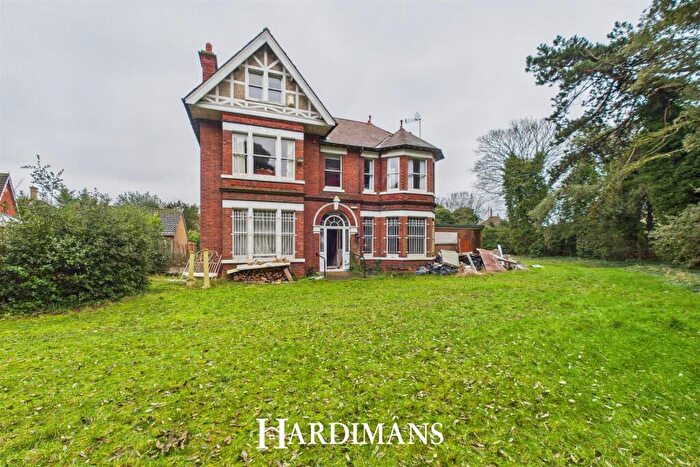 6 Bedroom Detached House For Sale In London Road South, Lowestoft, NR33