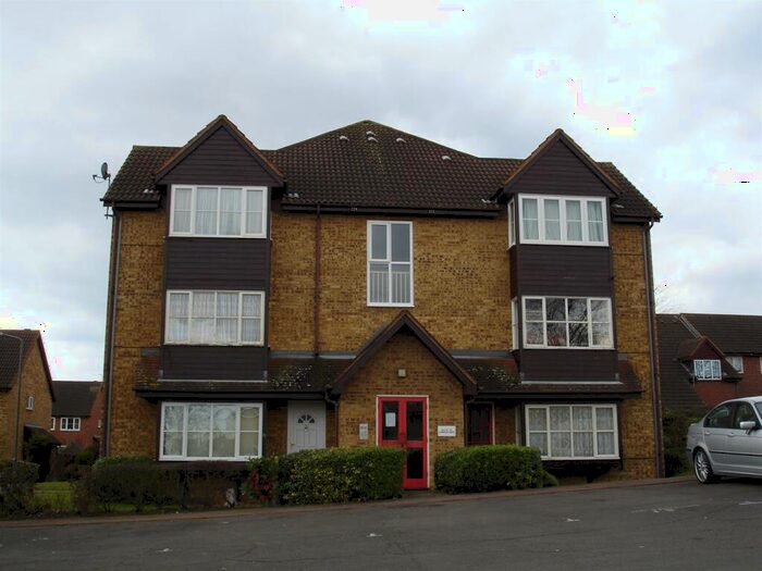 Studio To Rent In Cambrian Green, Snowdon Drive, Colindale, NW9