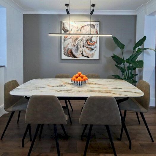 3 Bedroom Property To Rent In Cheval Place, London, SW7