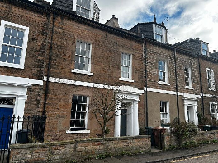 4 Bedroom Terraced House To Rent In Hailes Street, Edinburgh, EH3
