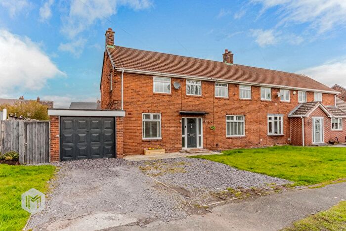 4 Bedroom Semi Detached House For Sale In York Avenue, Culcheth, Cheshire, WA3