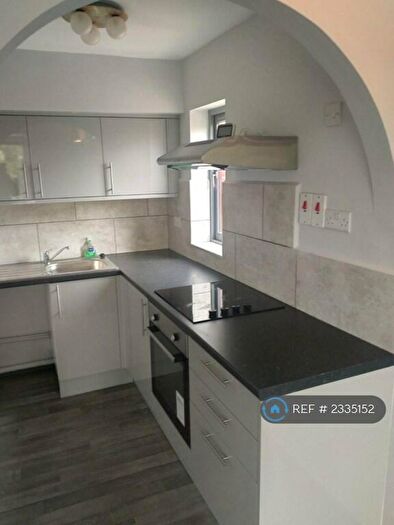 Studio To Rent In Stonewood Road, Erith, DA8