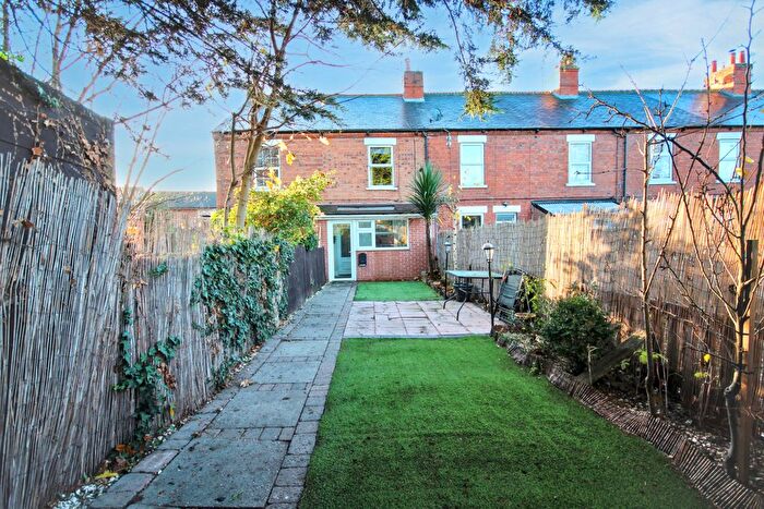 3 Bedroom Terraced House For Sale In Stanley Terrace, Newark On Trent, NG24