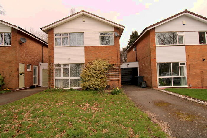 4 Bedroom Detached House To Rent In The Dreel, B15