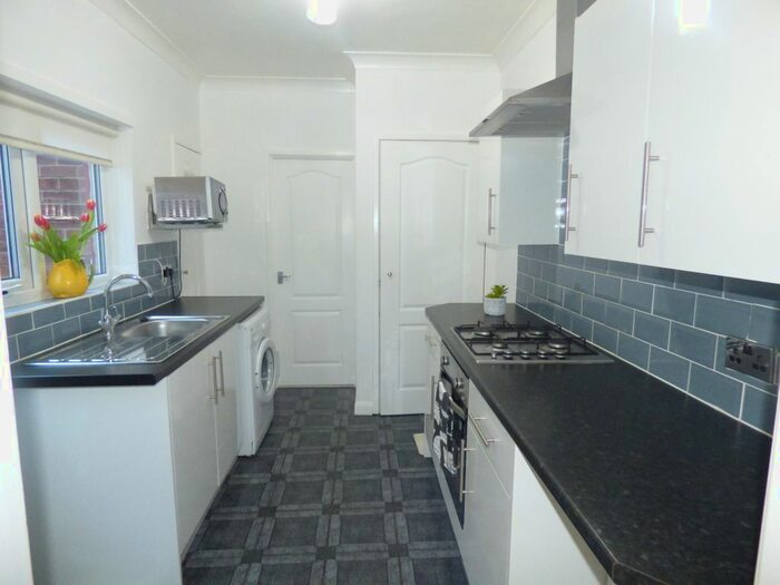 2 Bedroom Flat To Rent In Coleridge Avenue, South Shields, NE33