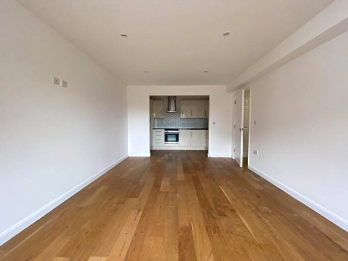 1 Bedroom Flat To Rent In Dudley Street, Luton, LU2