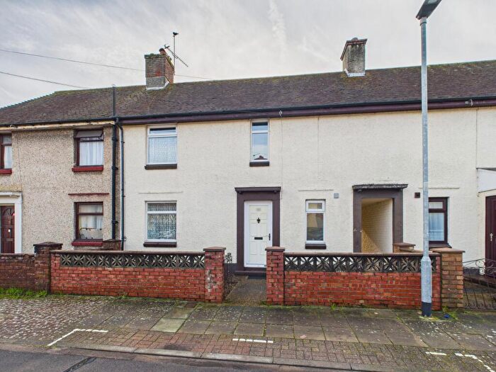 3 Bedroom Terraced House For Sale In Sandown Road, Cosham, Portsmouth, PO6