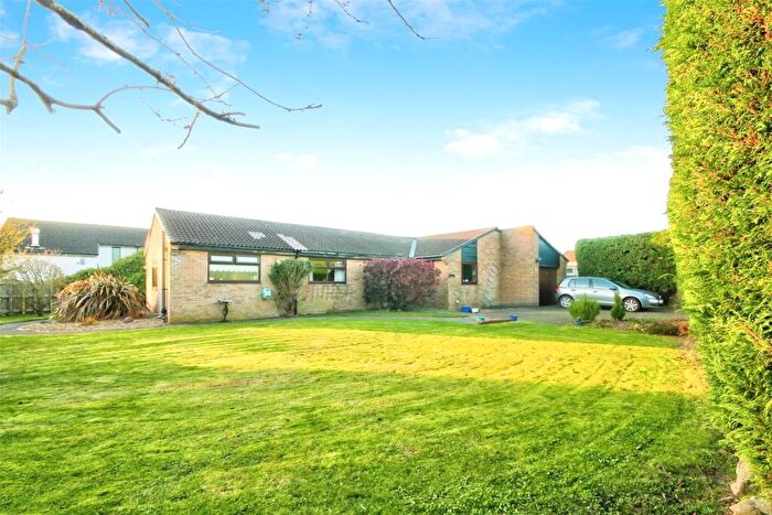 4 Bedroom Bungalow For Sale In Cambridge Drive, Great Lumley, Chester Le Street, DH3