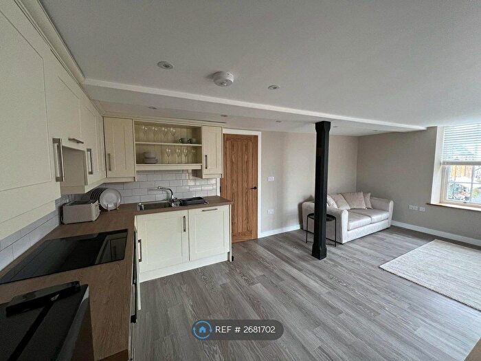 1 Bedroom Flat To Rent In Bull Ring, Deddington, Banbury, OX15