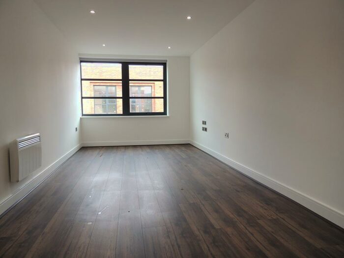 1 Bedroom Apartment To Rent In The Kettleworks, Jewellery Quarter, Birmingham, B1