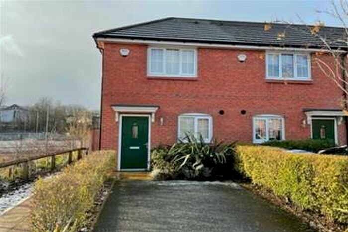 2 Bedroom House To Rent In Nile Street, Rochdale, OL16