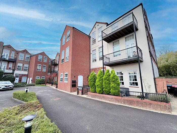 2 Bedroom Apartment For Sale In Kensington Place, Olney, MK46