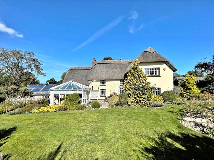 4 Bedroom Detached House For Sale In Hyde Common, Frogham, Fordingbridge, Hampshire, SP6