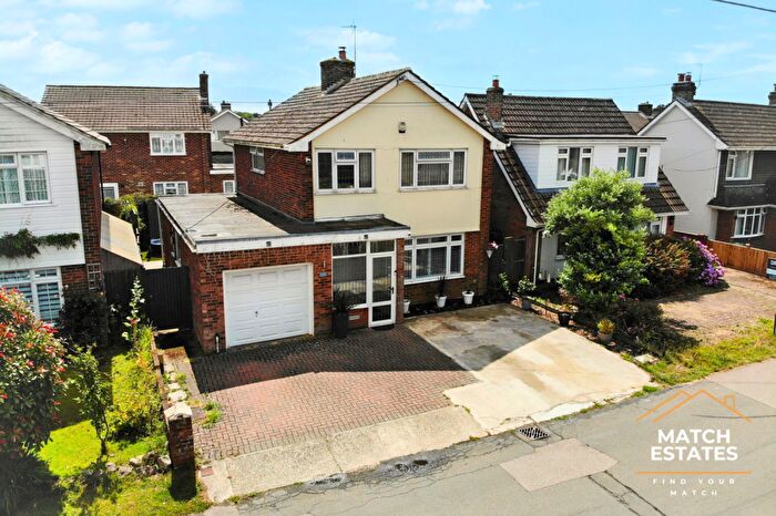 3 Bedroom Detached House For Sale In Pay Street, Densole, Folkestone, Kent, CT18
