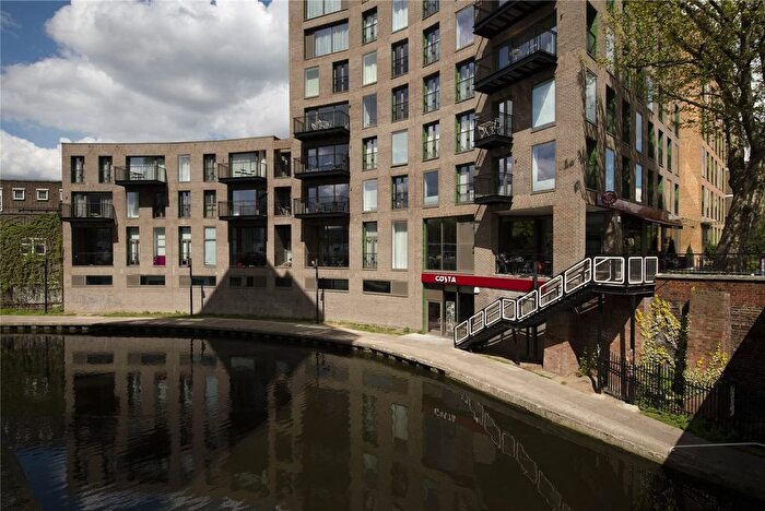 2 Bedroom Flat To Rent In Camden Road, Camden, NW1