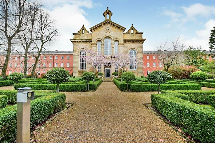 1 Bedroom Apartment To Rent In Houseman Crescent, West Didsbury, Manchester, M20