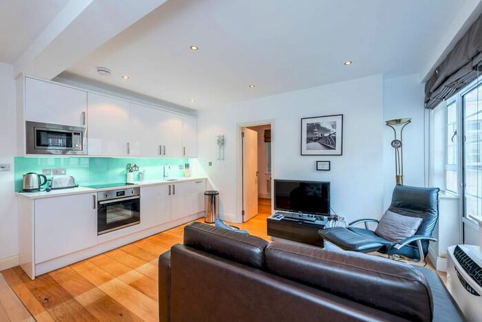 1 Bedroom Flat To Rent In Sloane Avenue, Chelsea, London, SW3