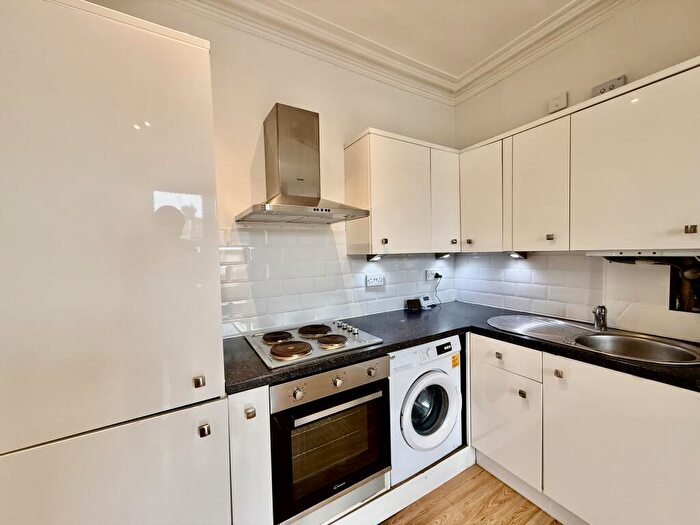 2 Bedroom Apartment To Rent In Copnor Road, Portsmouth, PO3