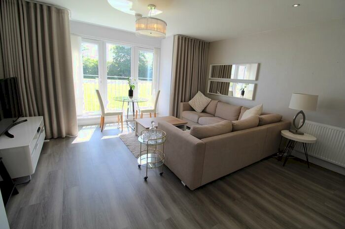 2 Bedroom Flat To Rent In May Baird Place, Aberdeen, AB25