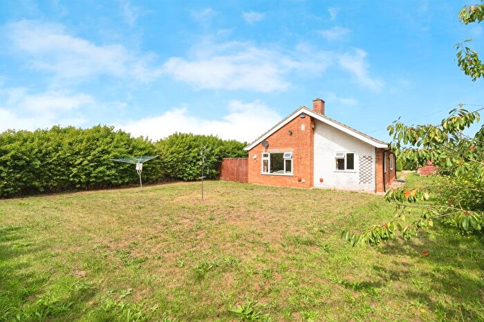 3 Bedroom Detached Bungalow For Sale In West Barsham, Fakenham, NR21