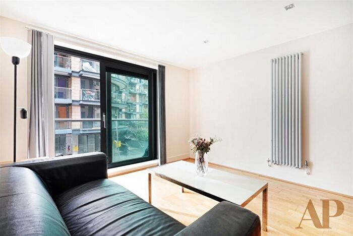 1 Bedroom Flat To Rent In Millharbour, E14