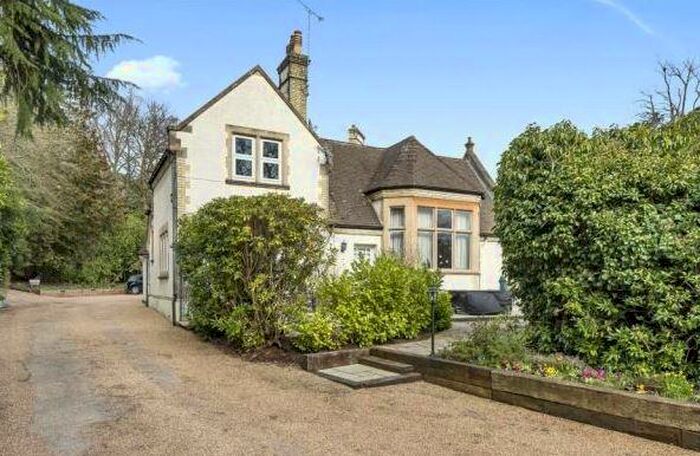 2 Bedroom Maisonette To Rent In Courtyard Cottages, Camberley, GU15