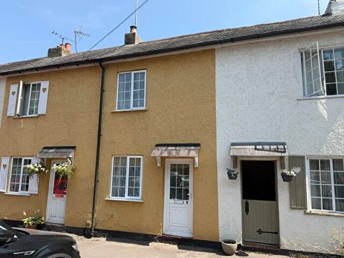 2 Bedroom Terraced House For Sale In Salisbury Row, Hungerford, West Berkshire, RG17