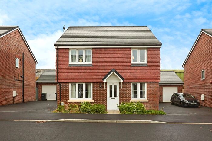 4 Bedroom Detached House For Sale In Melbury Beacon View, Shaftesbury, SP7