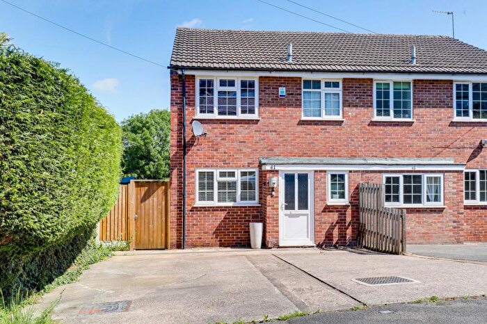 3 Bedroom Semi Detached House For Sale In Marshall Street, Nottingham, NG5