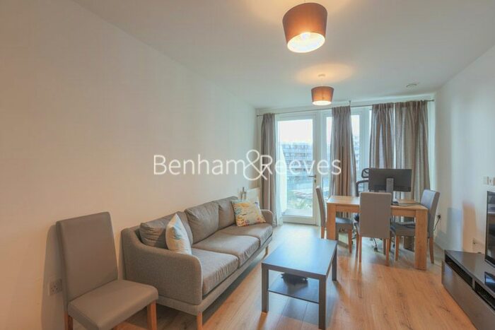 1 Bedroom Flat To Rent In Beadon Road, Hammersmith, W6