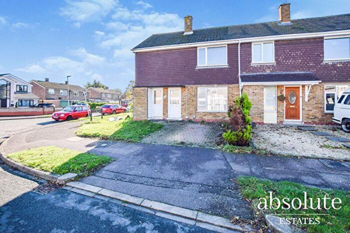 3 Bedroom House To Rent In Bourneside, Brickhill Area, Bedford, MK41