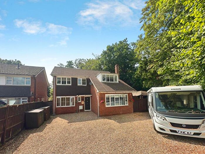 4 Bedroom Detached House For Sale In Brinksway, Fleet, Hampshire, GU51